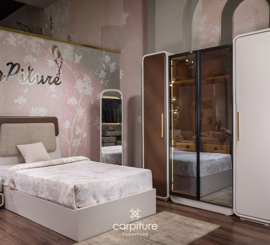 Youth bedroom Marasi