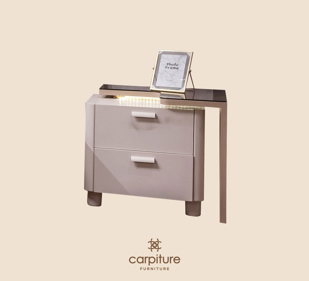 اطفال لاتيه